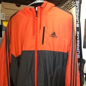 STEAL ‼️Adidas windbreaker